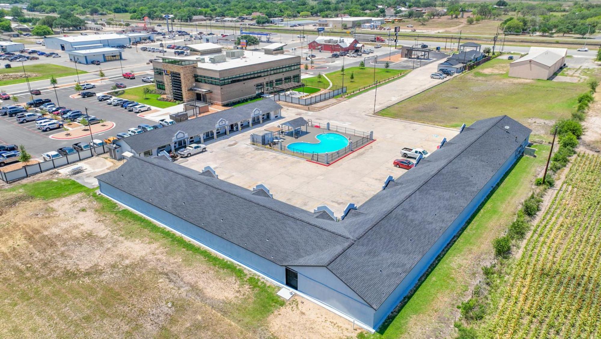 Executive Inn Hondo Exterior foto