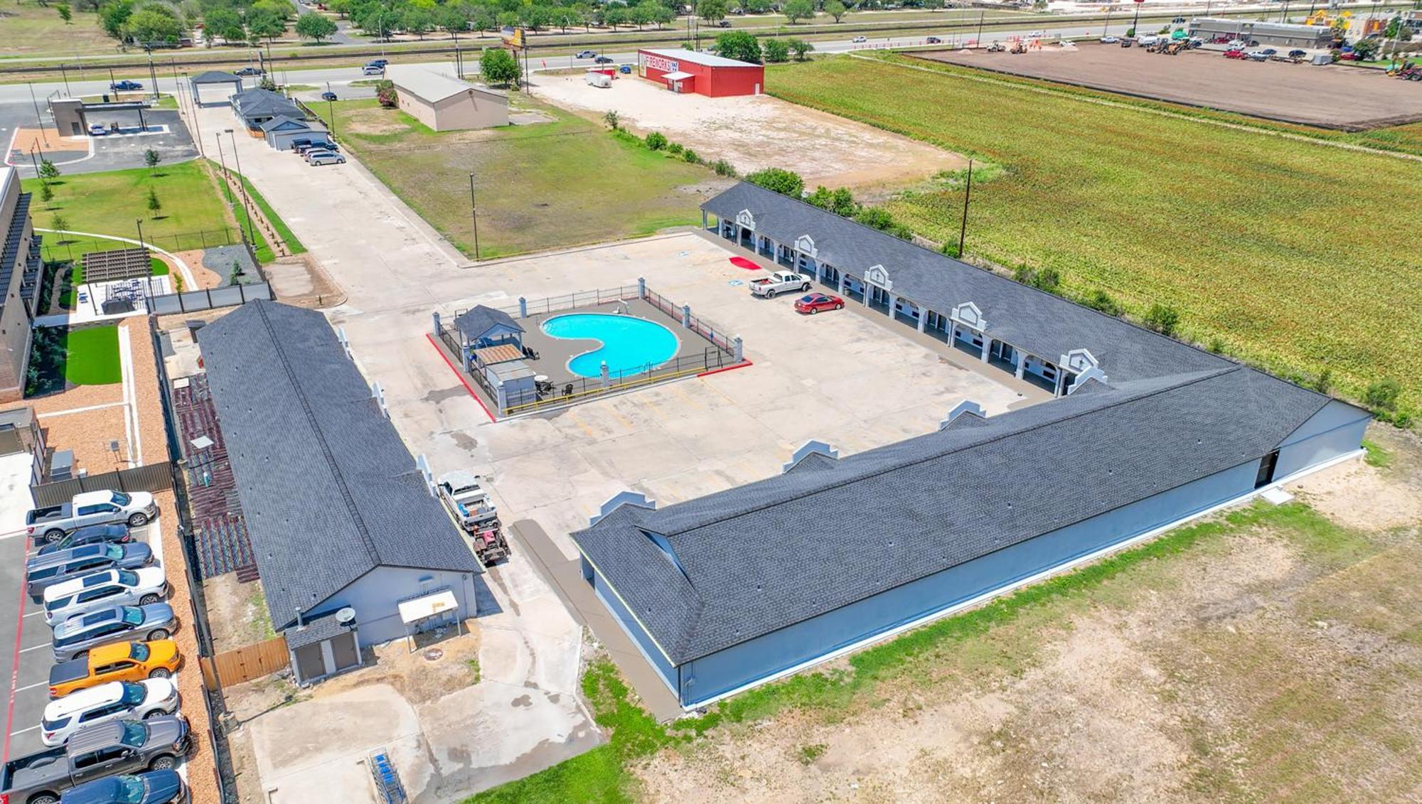 Executive Inn Hondo Exterior foto
